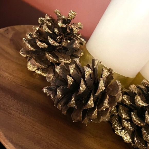 Gold Glitter Pine Cone, Set of 6 - Picture 2 of 6